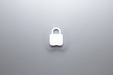 Imagem de destaque mostrando dispositivos Apple com mensagens protegidas por segurança avançada